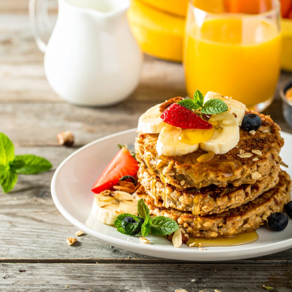 Vegan Oatmeal Banana Pancakes