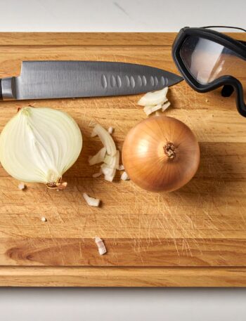 how to cut an onion without crying, onion tears, onion cutting tricks, why onions make you cry